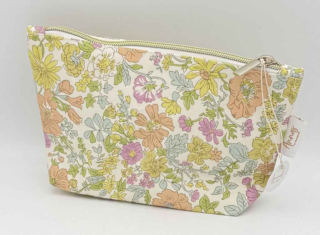 Anna's - Essential Purse