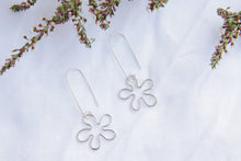 Yalang A Lang - Flower Power Dangle Earrings - Medium