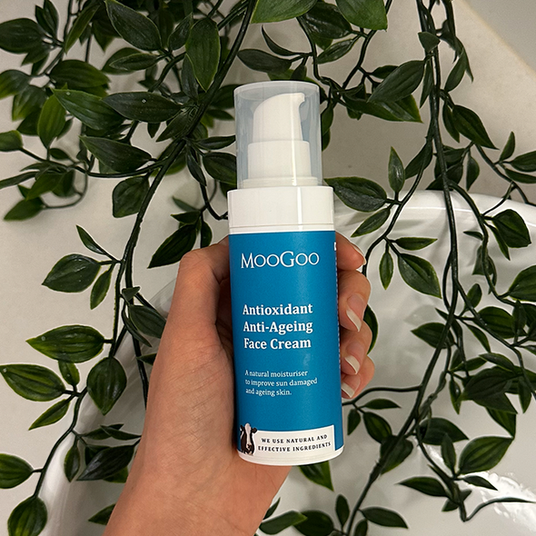 Moogoo - Anti Ageing Antioxidant Face Cream - 75g